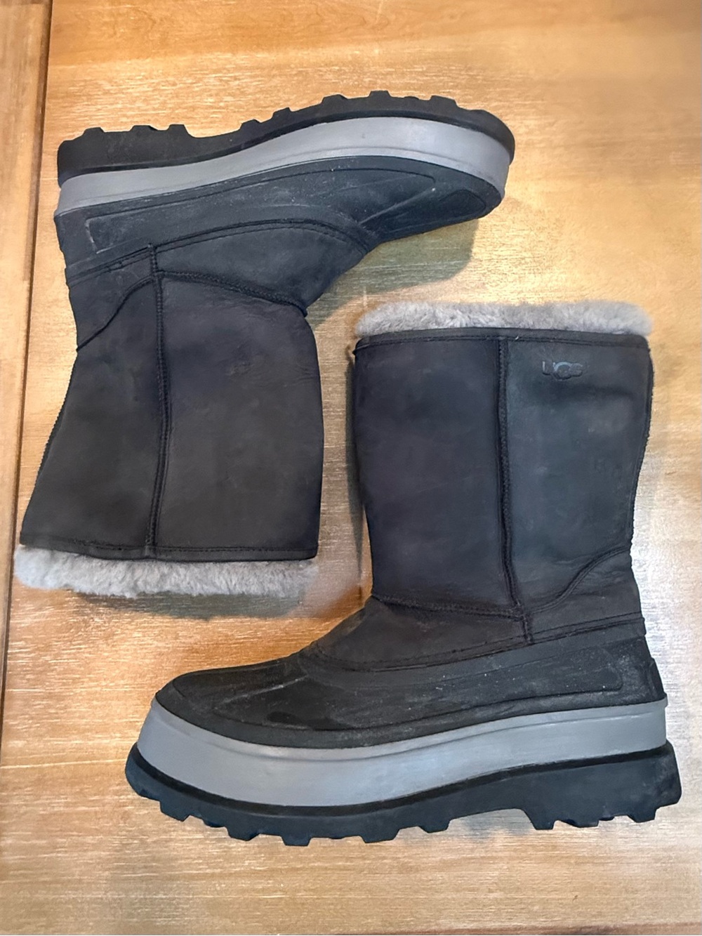 RARE UGG Australia Mns Gray Pueblo Boot Waterproof Leather Rubber Sheepskin Sz13 - Picture 5 of 11